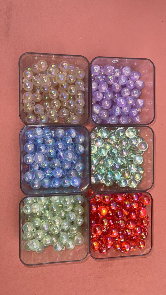 丸いカンツキビーズ